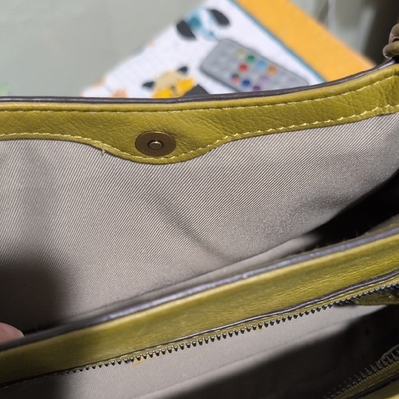 American Leather Satchel - Olive Green - Picture 5 of 7